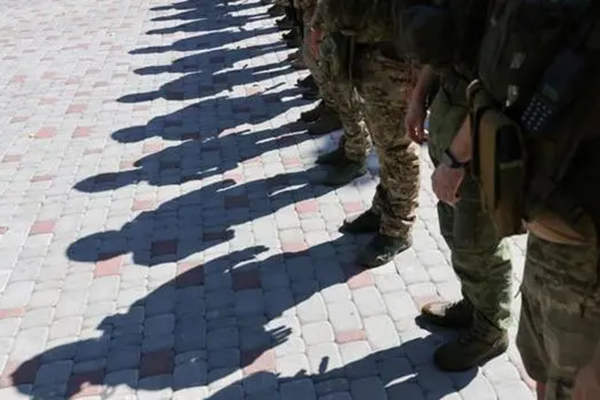 军官退休金两万一个月是真的吗